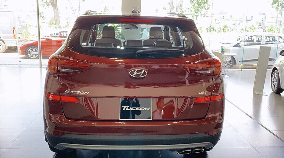 Đuội xe Tucson thiết kế sang trọng
