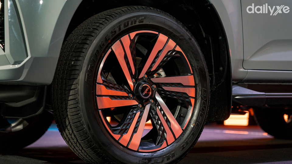 Mâm xe có kích thước lớn