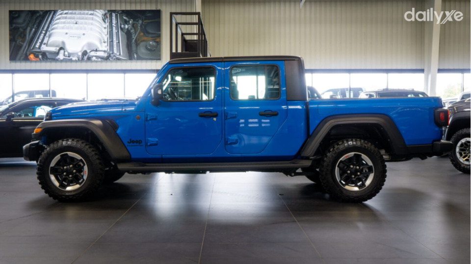 Thân xe thiết mạnh mẽ