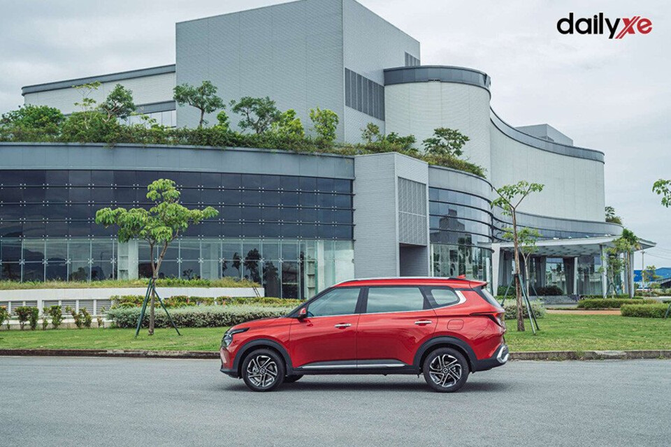 Thân xe thiết kế thể thao