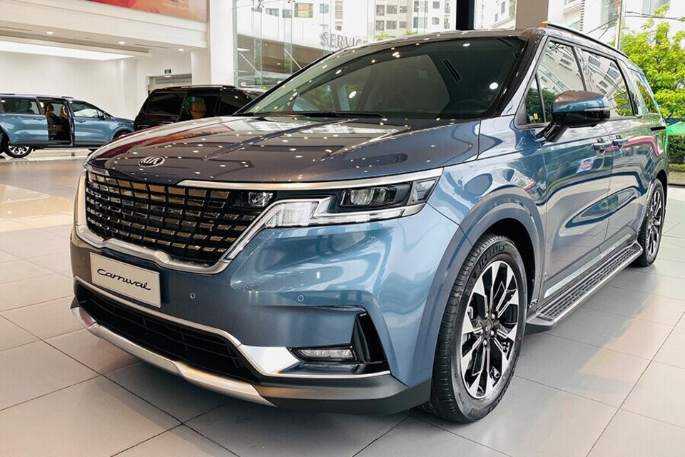 KIA Carnival mẫu xe MPV cỡ lớn sang trọng KIA Carnival mẫu xe MPV cỡ lớn sang trọng