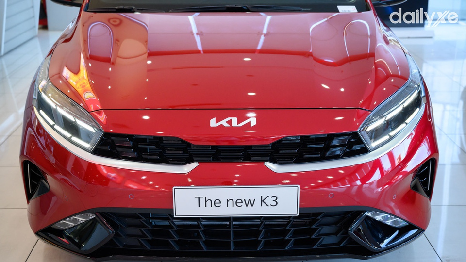 Cản xe sử dụng ốp kiểu mới