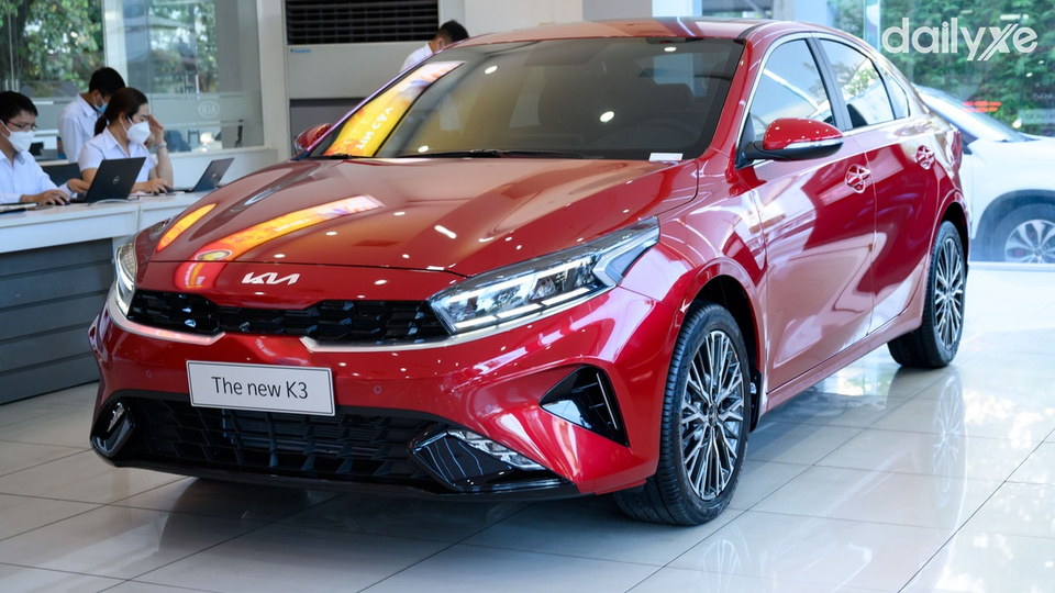 KIA K3 có kích thước nổi bật và bảng màu đa dạng