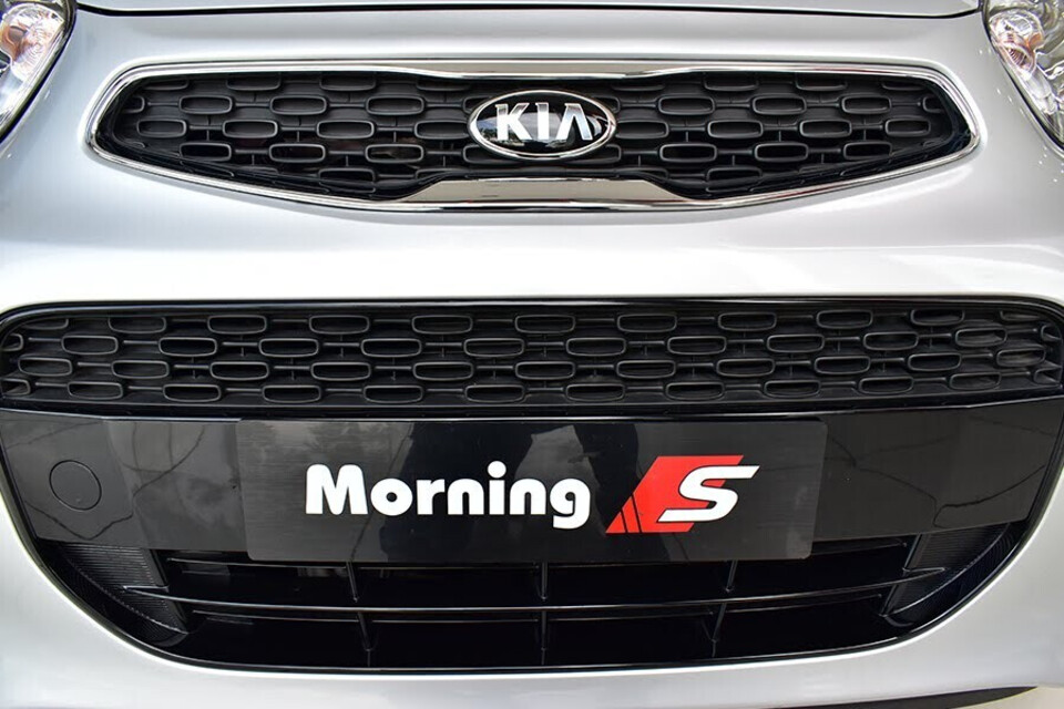 Lưới tản nhiệt thiết kế tinh sảo Lưới tản nhiệt thiết kế tinh sảo