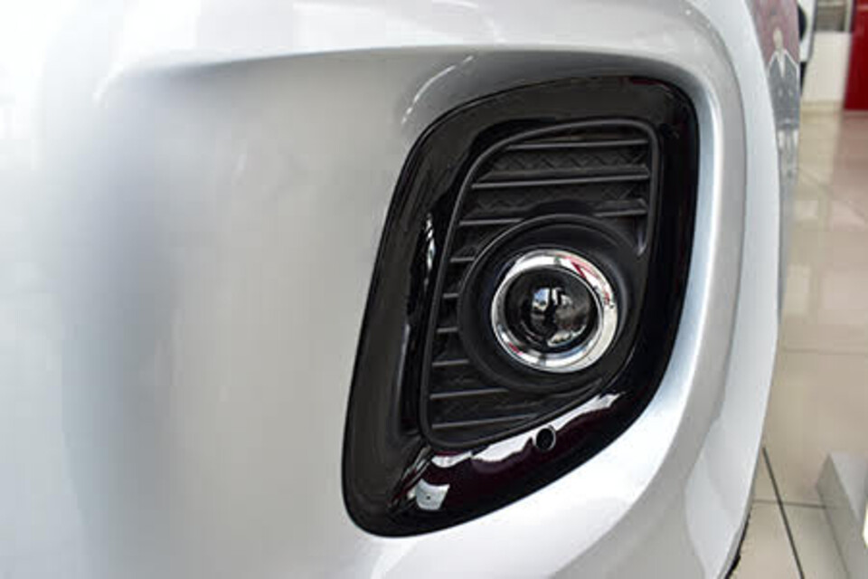 Hốc đèn sương mù Hốc đèn sương mù