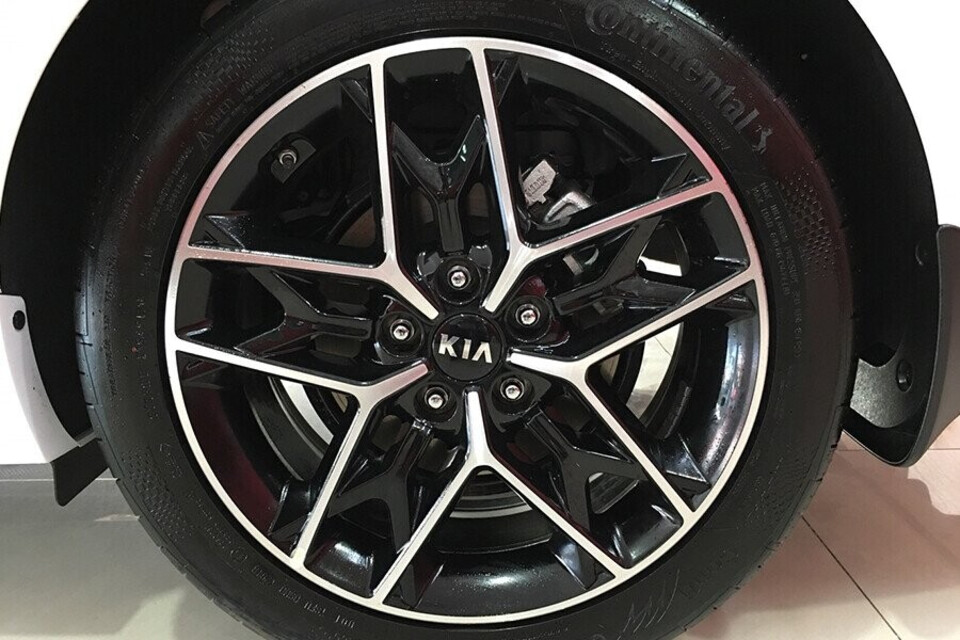 Mâm hợp kim 18-inch