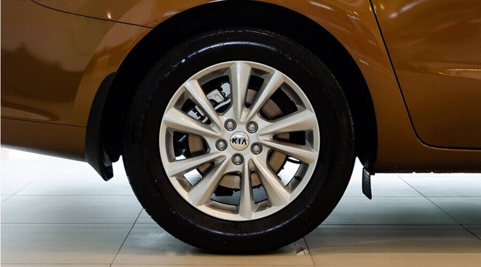 Mâm xe Sedona thiết kế thể thao