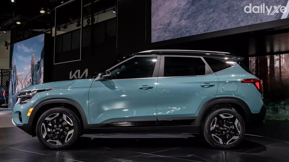 Các đường gân dập nổi chạy dọc thân xe