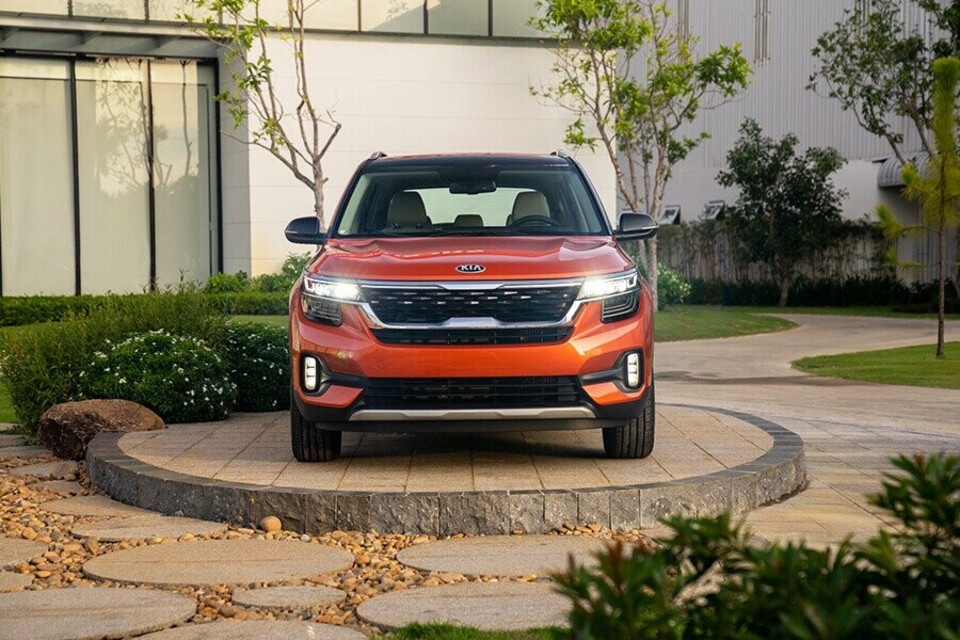 KIA Seltos thiết kế trẻ trung