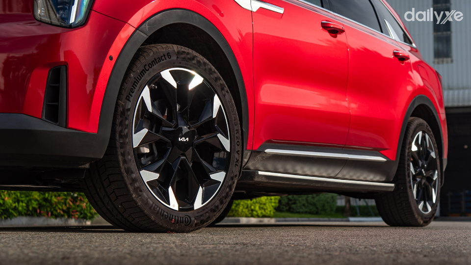 Mâm xe có kích thước lớn tăng vẻ năng động