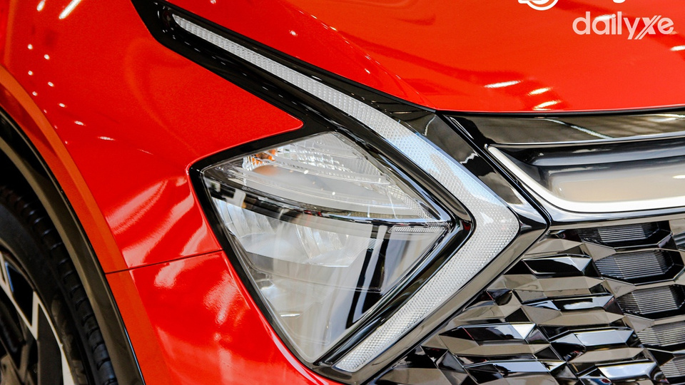 Đèn chiếu sáng thiết kế sắc sảo