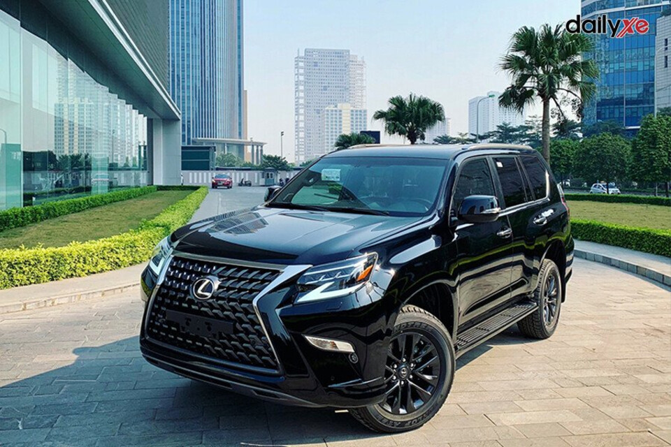 Lexus GX460 là chiếc SUV sở hữu thiết kế sang trọng