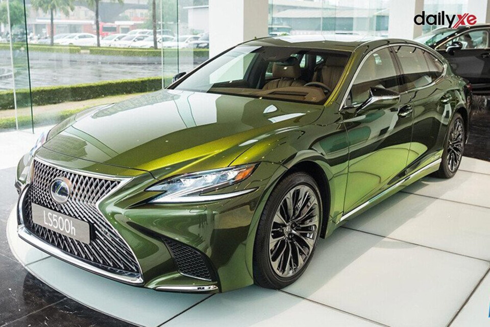 Thiết kế ngoại thất sang trọng thu hút mọi ánh nhìn