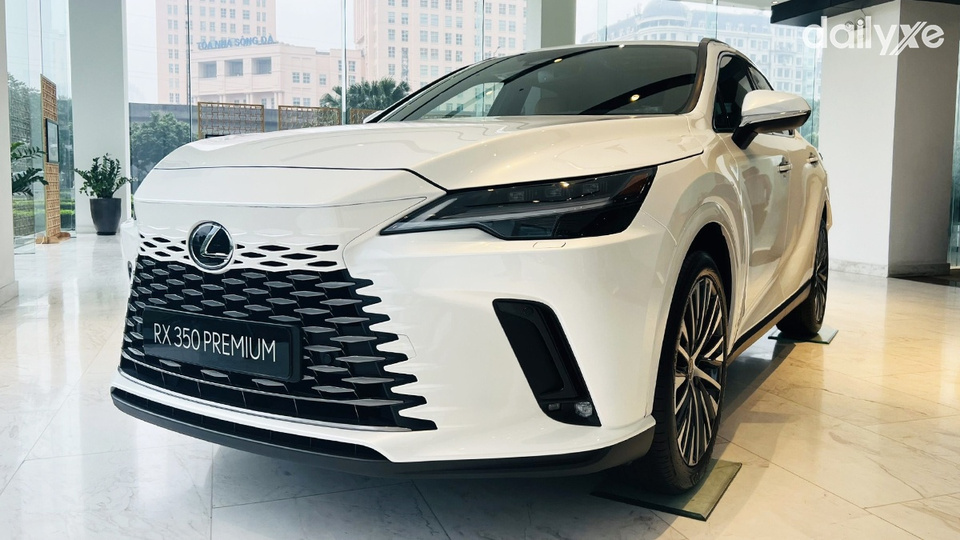 Mẫu xe đánh giá trang bị nhiều công nghệ, tiện nghi