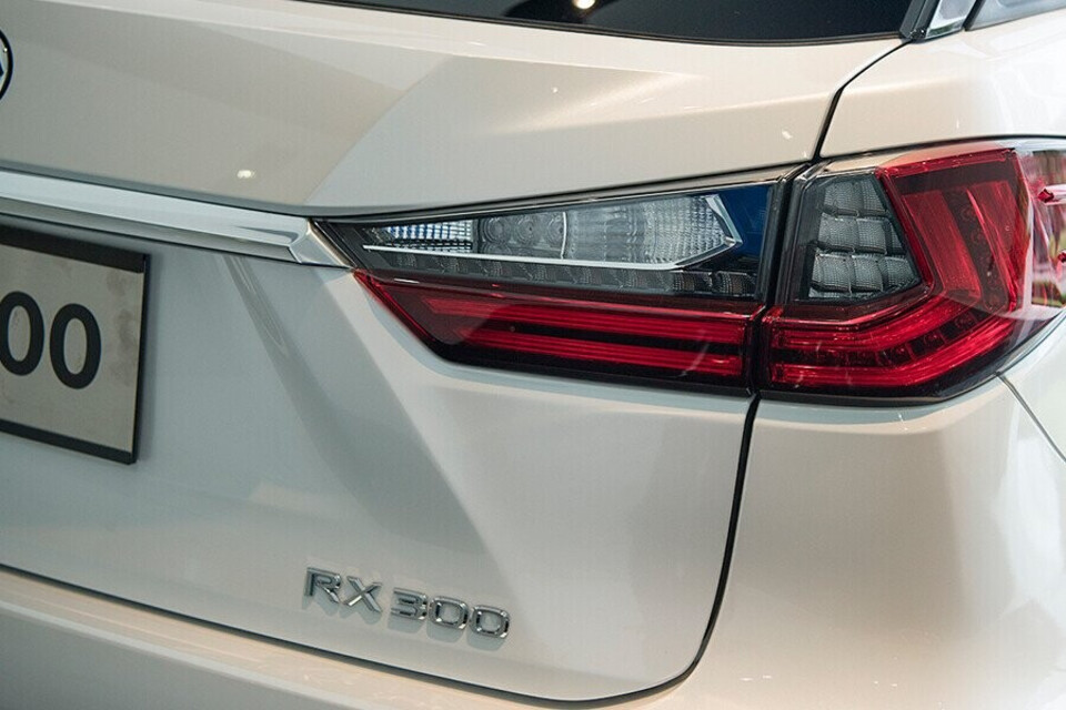 Cụm đèn hậu LED Cụm đèn hậu LED