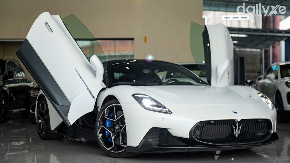 Maserati MC20 có giá xe cạnh tranh