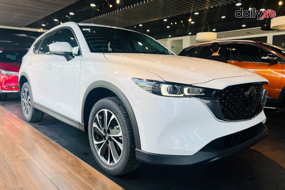 Mazda CX-5 lịch lãm, thu hút từng góc nhìn< Mazda CX-5 Deluxe lịch lãm, thu hút từng góc nhìn