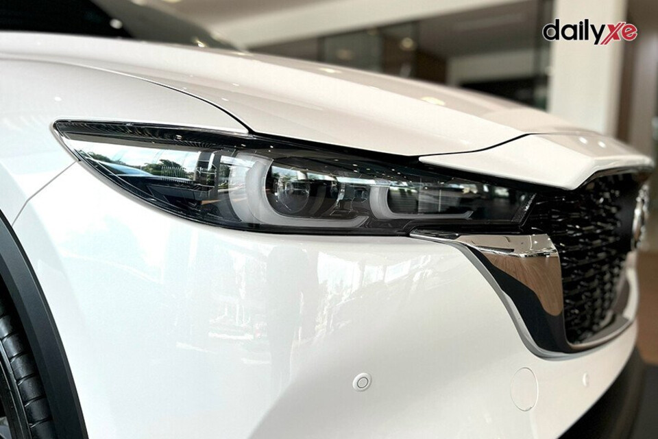 Cụm đèn trước LED cùng nhiều chức năng linh hoạt