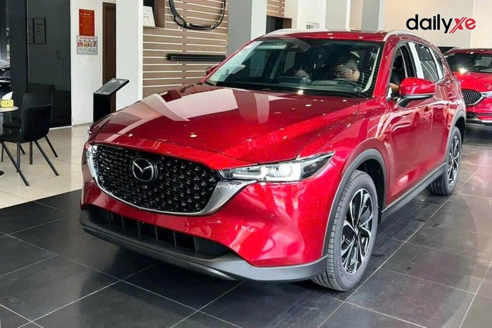 Ngoại thất xe New Mazda CX-5 2.0L Premium sang trọng, thu hút ánh nhìn
