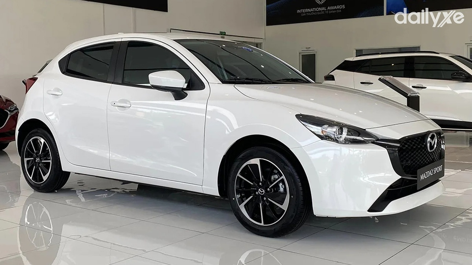 New Mazda 2 Sport sở hữu ngoại hình trẻ trung, hiện đại tạo ấn tượng đặc biệt