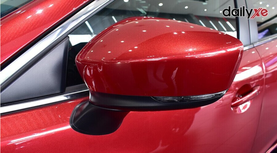 Gương chiếu hậu tích hợp đèn rẽ báo