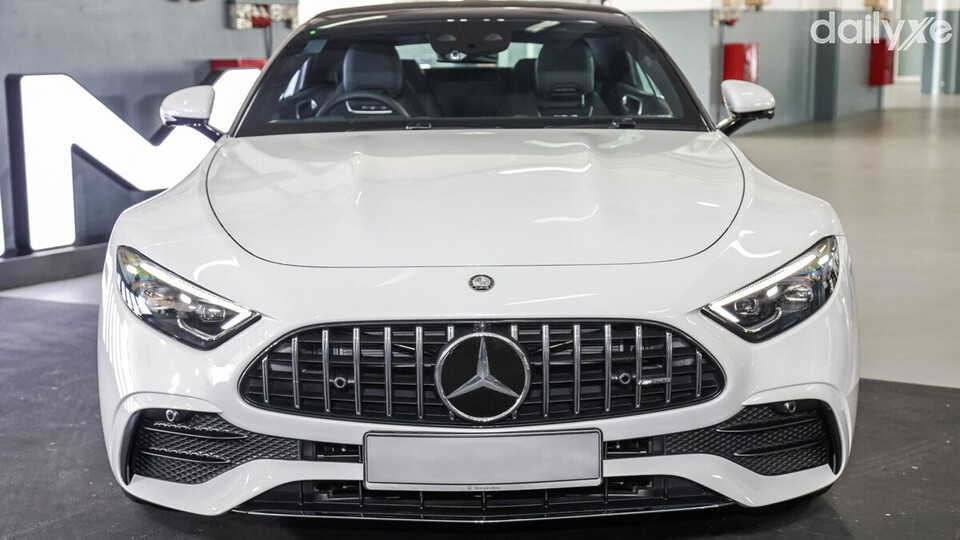 Mercedes-AMG SL là dòng siêu xe đặc biệt sở hữu diện mạo nổi bật