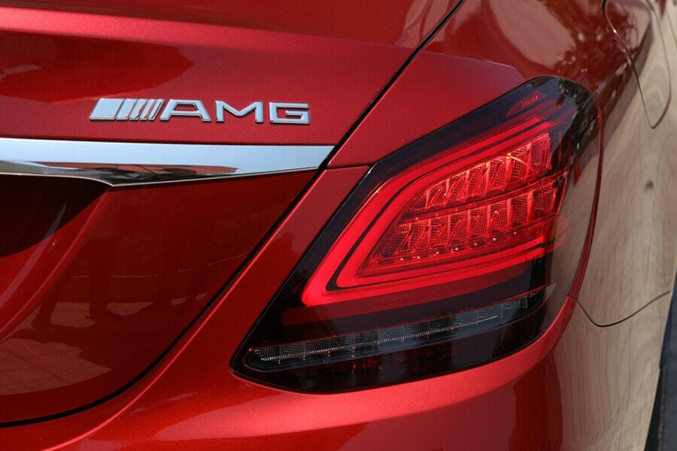 Cụm đèn hậu LED Cụm đèn hậu LED