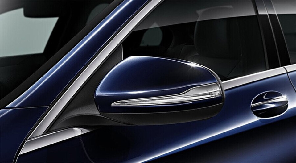 ngoai-that-mercedes-benz-c300-amg-04.jpg ngoai-that-mercedes-benz-c300-amg-04.jpg