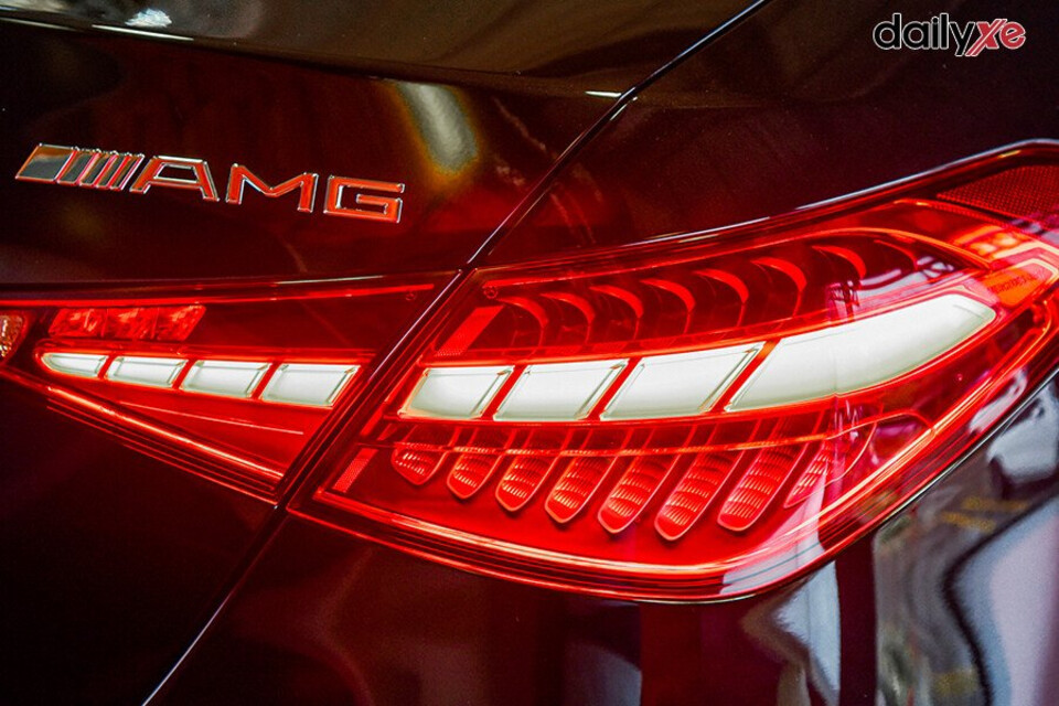 Cụm đèn hậu full LED