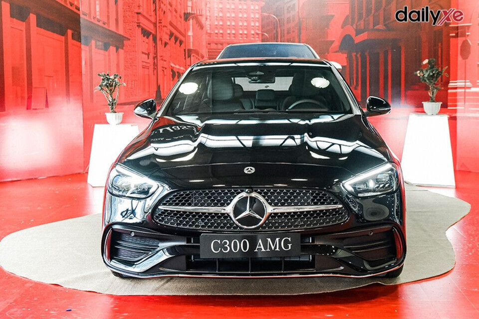 Đầu xe mang đến cảm giác tinh giản