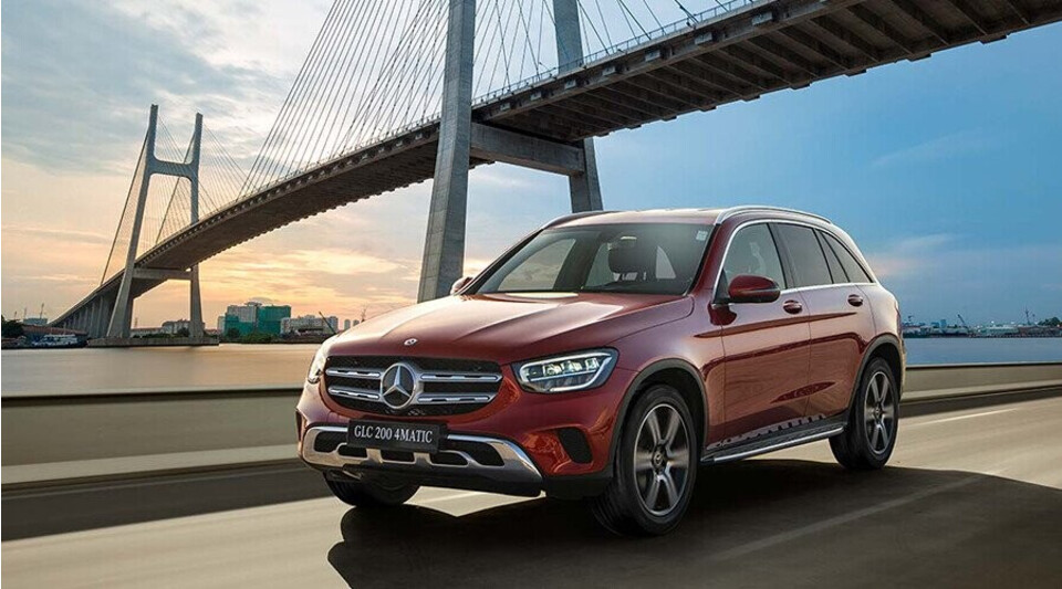 GLC 200 4MATIC lại khoác lên diện mạo nam tính