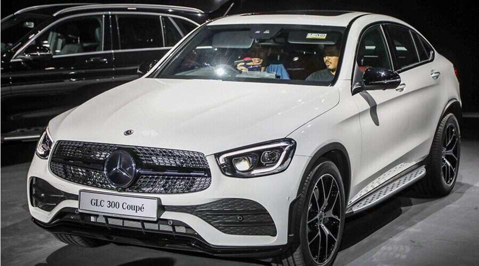 Mercedes-Benz GLC300 Coupe 4Matic 2020 sở hữu thiết kế mạnh mẽ và cuốn hút Mercedes-Benz GLC300 Coupe 4Matic 2020 sở hữu thiết kế mạnh mẽ và cuốn hút