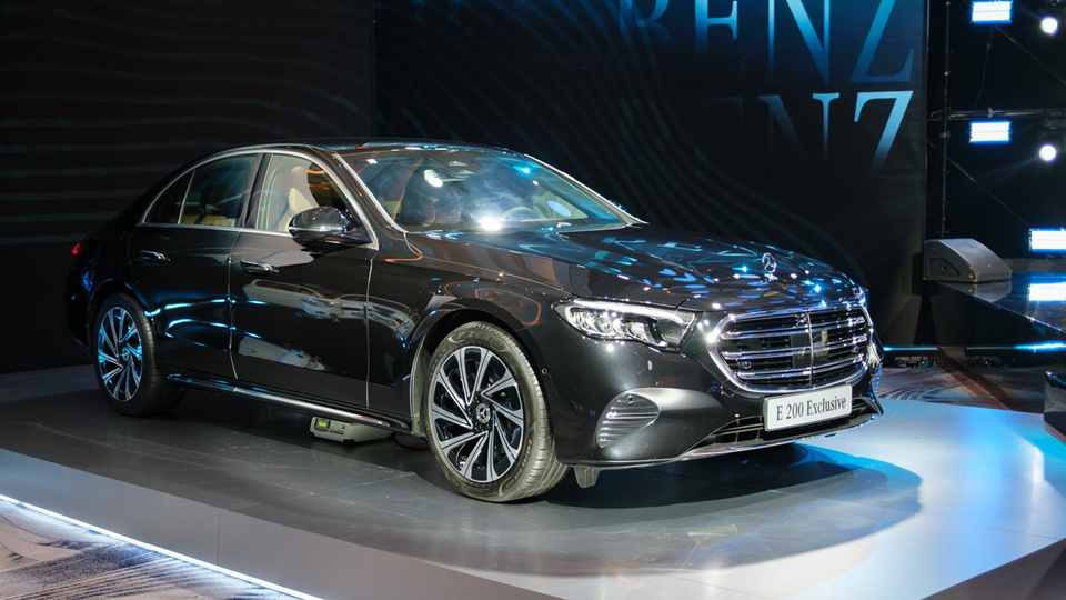 Phiên bản E200 Exclusive thiết kế sang trọng