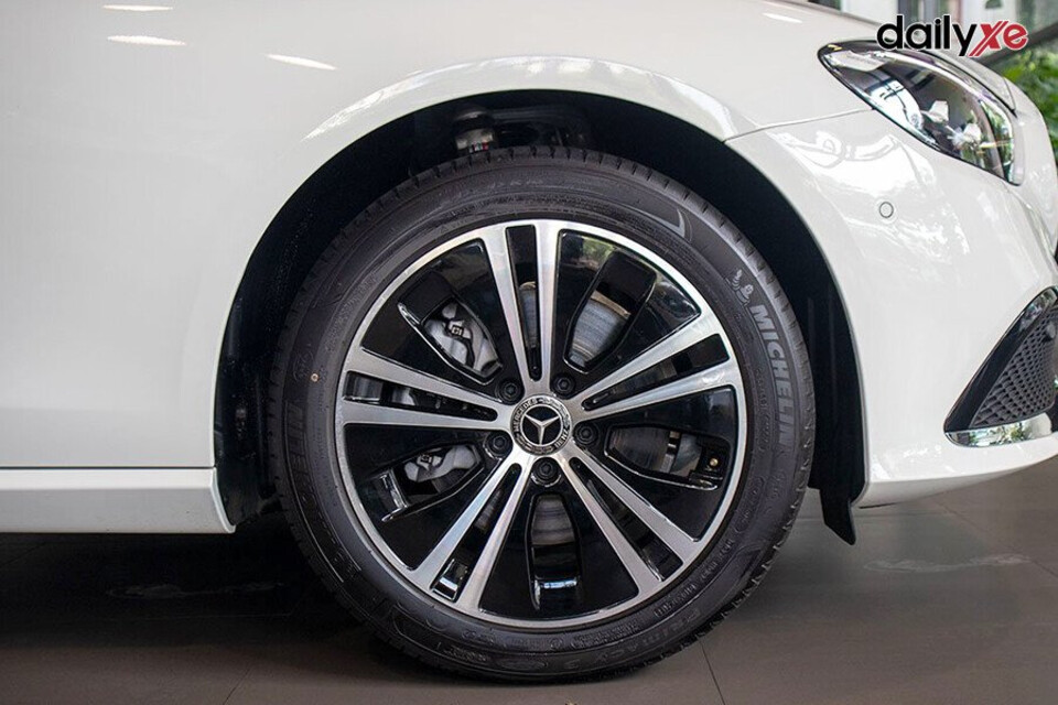 Bộ mâm nổi bật