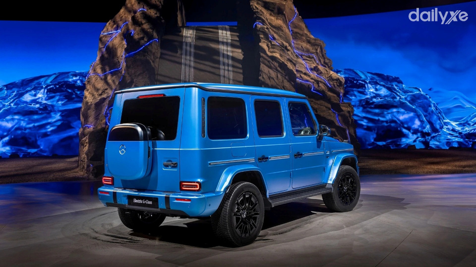 Đuôi xe thiết kế nhiều điểm mới mẻ