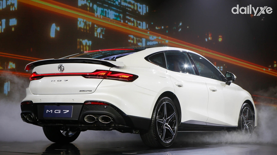 Đuôi xe MG7 đậm nét thể thao