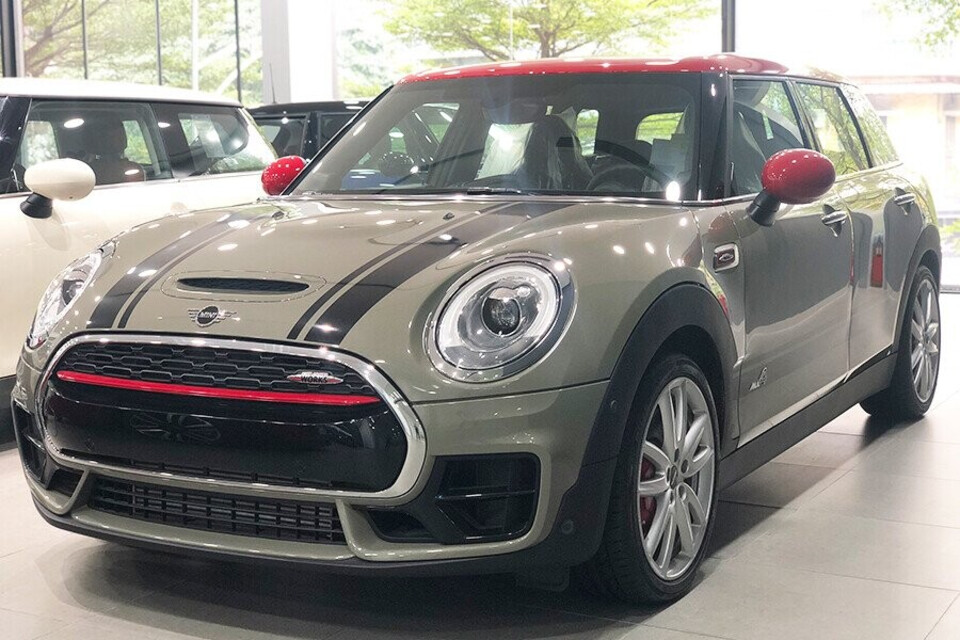 MINI John Cooper Works là dòng xe mang đậm phong cách thể thao MINI John Cooper Works là dòng xe mang đậm phong cách thể thao