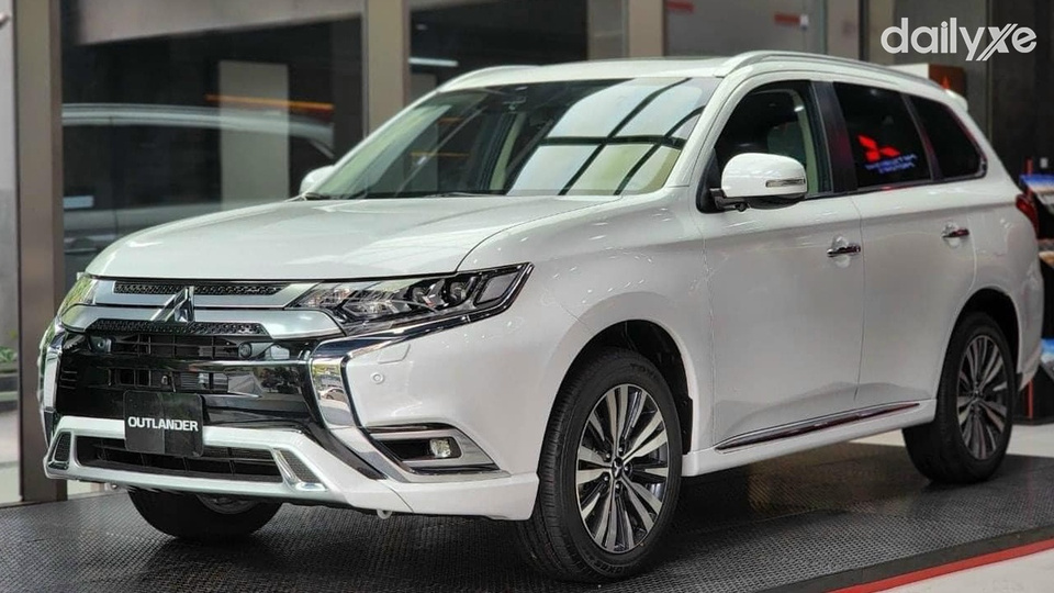 Xế hộp có 5 lựa chọn màu sắc ngoại thất