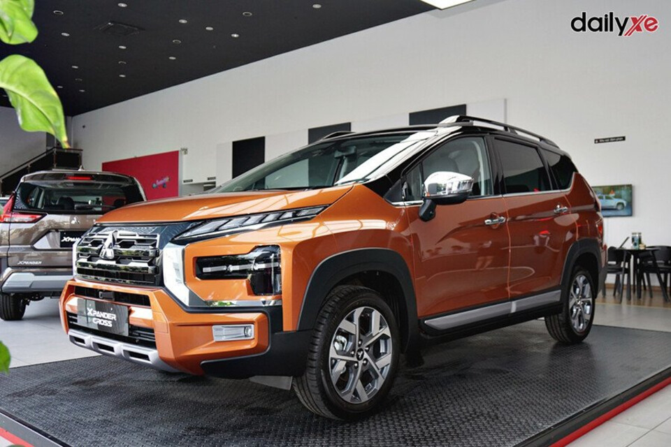 Xe 7 chỗ chạy dịch vụ sở hữu không gian rộng đem đến sự thoải mái