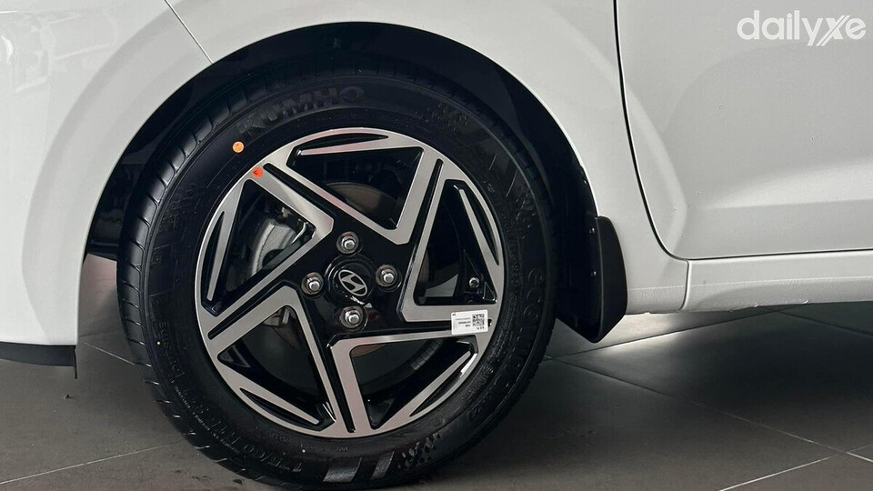 Mâm xe có kích thước 14 inch