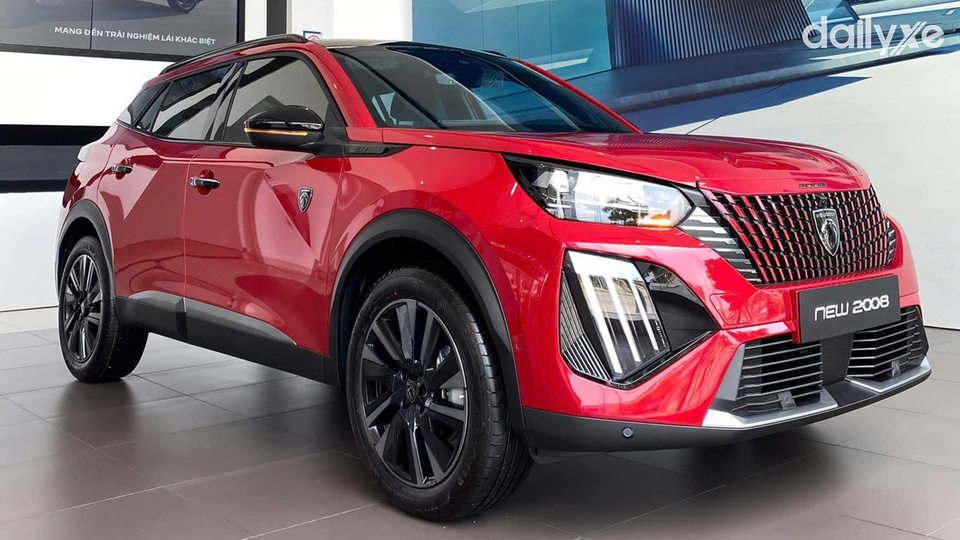 Peugeot 2008 sở hữu kích thước ấn tượng trong phân khúc