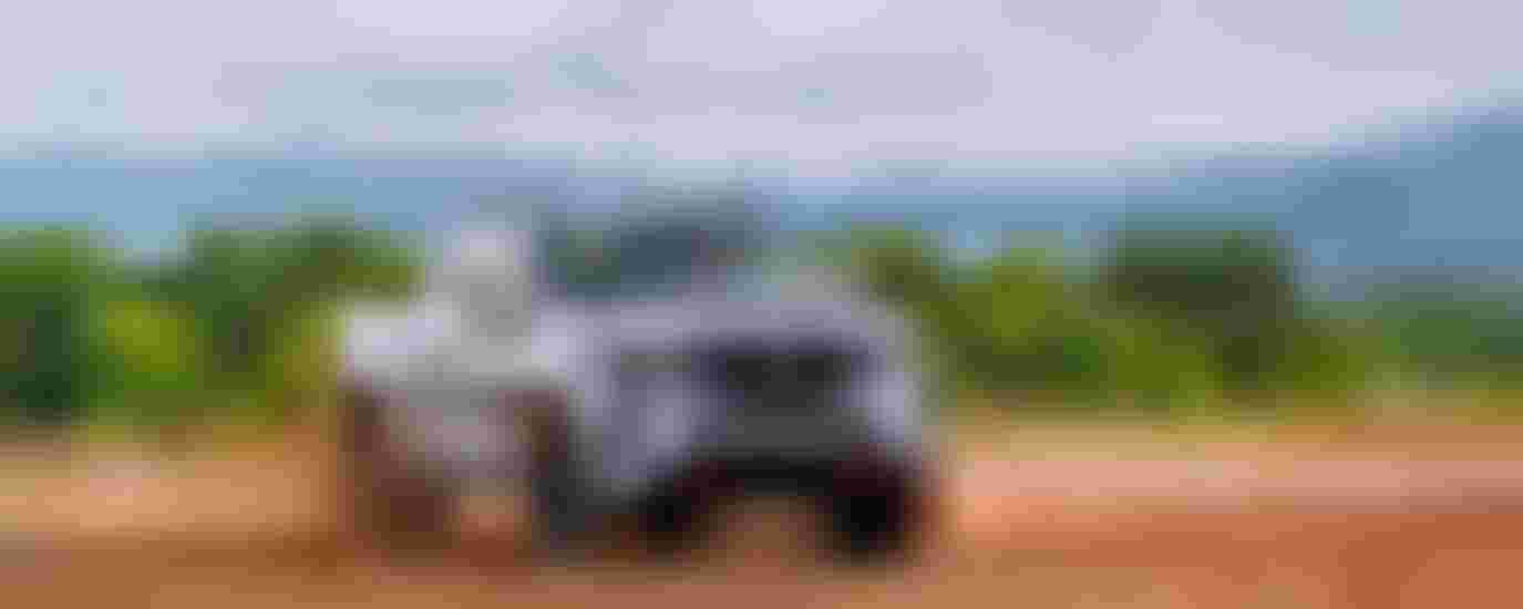 Nissan Navara 4WD Pro4x (Máy dầu)