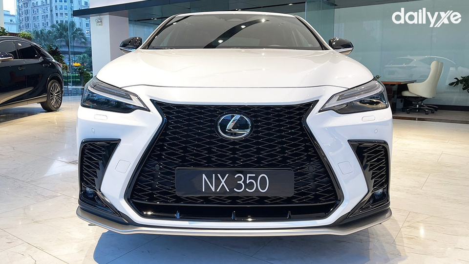 Lưới tản nhiệt hình con suốt thể hiện cá tính độc đáo