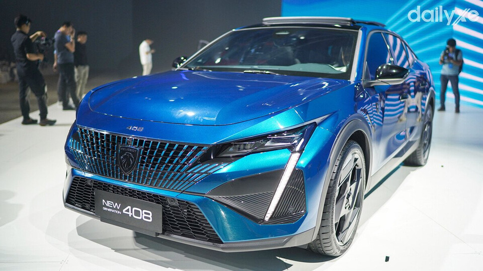 Peugeot 408 thế hệ mới mang đến diện mạo nổi bật