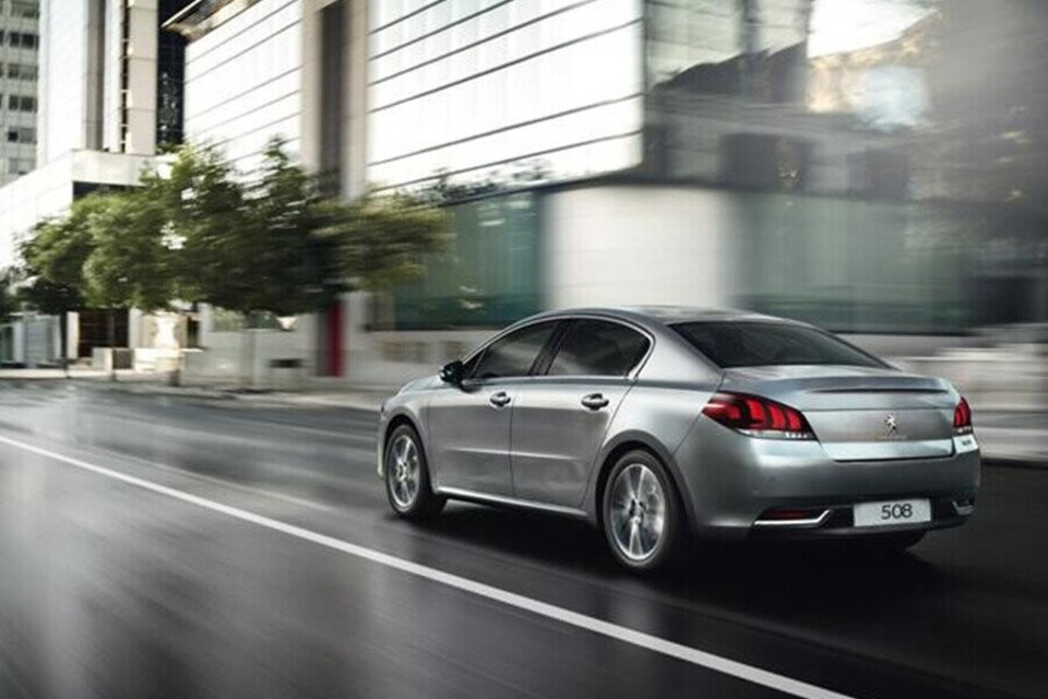 Peugeot 508 hướng đến sự sang trọng, mạnh mẽ