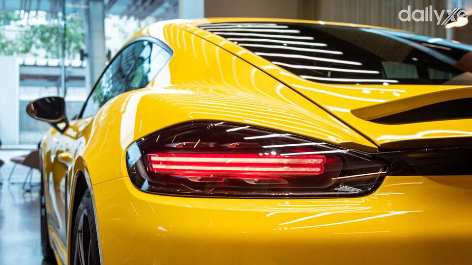 Cụm đèn hậu thiết kế độc đáo và thu hút