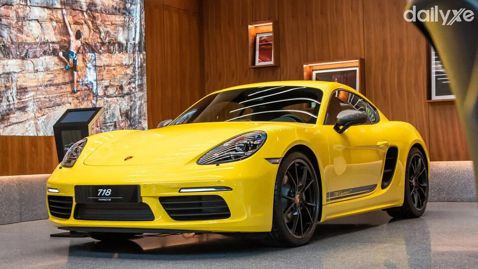 718 mẫu xe thể thao cỡ nhỏ mang đến trải nghiệm lái thể thao