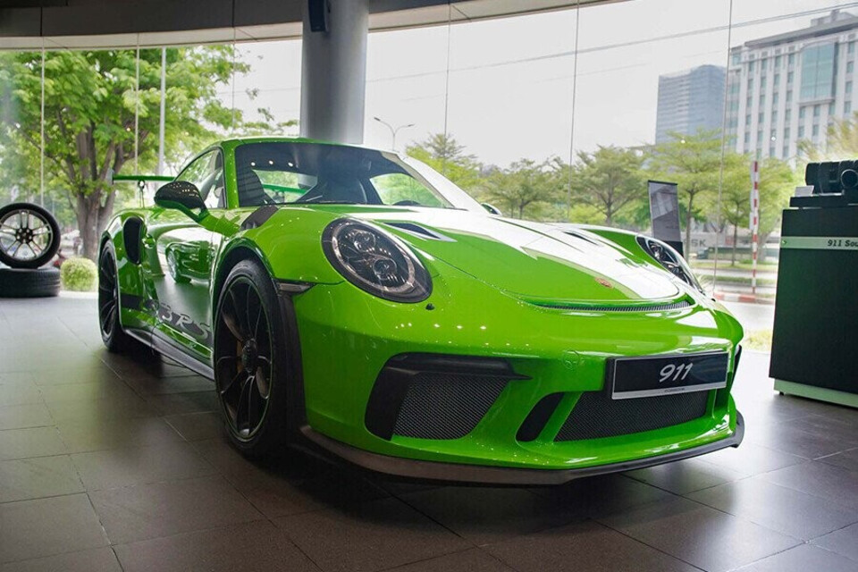 Porsche 911 GT2 thiết kế thể thao Porsche 911 GT2 thiết kế thể thao