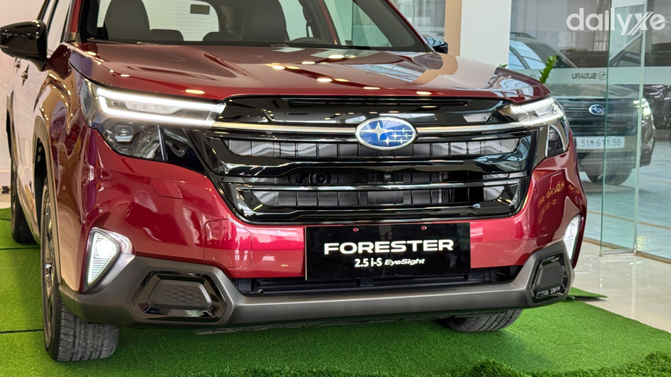 Mặt calang hình lục giác điển hình của Subaru