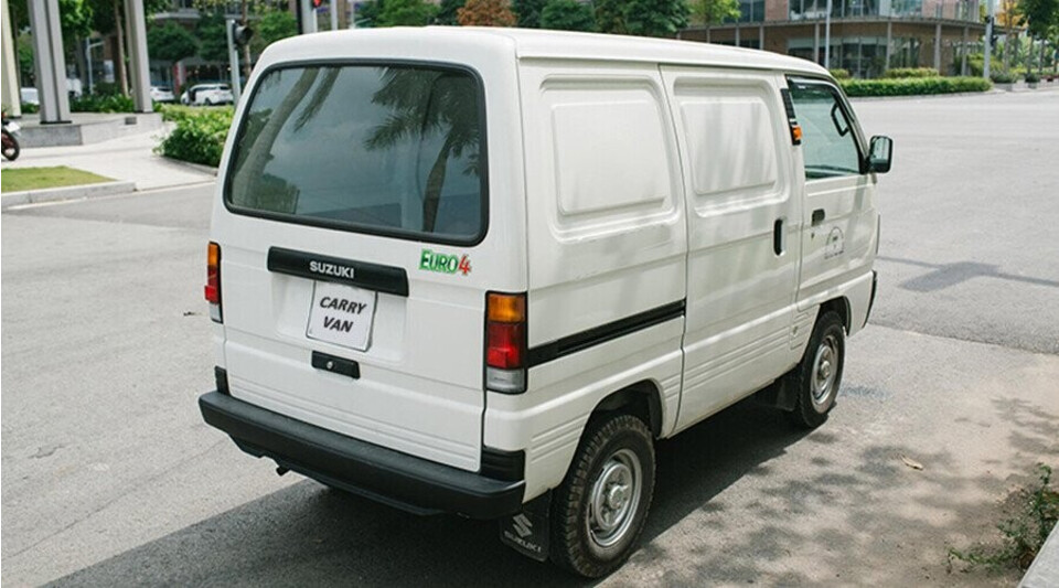 Đuôi xe thiết kế nhỏ ngọn Đuôi xe thiết kế nhỏ ngọn